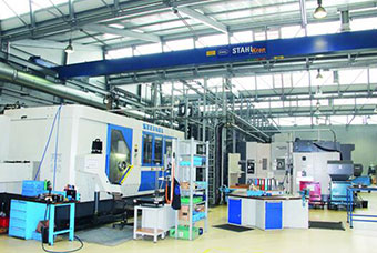 康明斯發(fā)動(dòng)機(jī)車間工具柜、工作臺(tái)使用確實(shí)規(guī)范